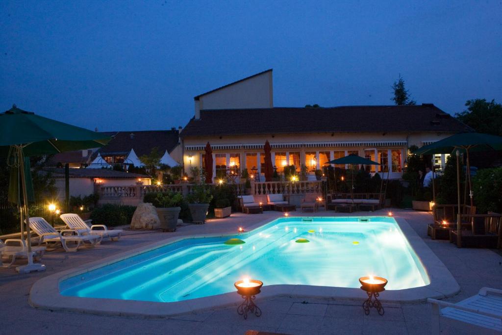 Hotel Du Domaine De La Grange De Condé - Points About Your Stay
