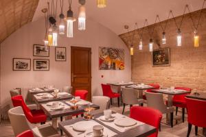 Hotel Edouard 6 by Malone - Points About Your Stay