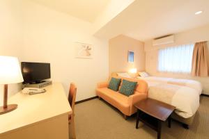 Hotel Famy Inn Kinshicho - Good To Know