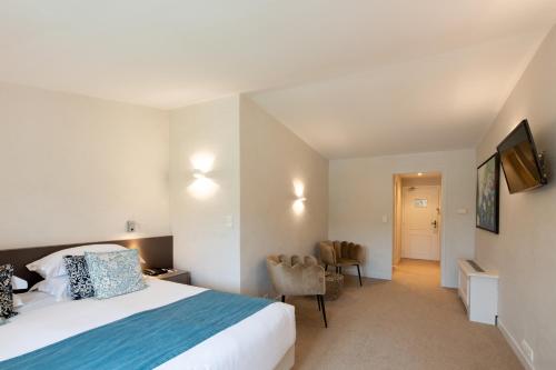 Hotel Golf & Spa Château De La Bégude the Originals Collection - Points About Your Stay