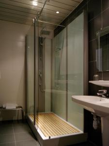 Hotel Jeanne D'arc - Points About Your Stay