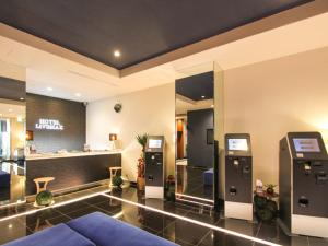 HOTEL LiVEMAX Osaka Yodoyabashi - Hotel Location and Vicinity