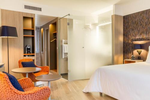 Hotel Oceania The Metropole - Points About Your Stay