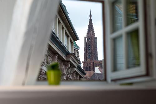 Hotel of the Dragon - Points About Your Stay