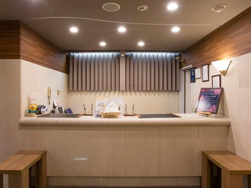 Hotel Route-Inn Tokyo Ikebukuro - Amenities and Services