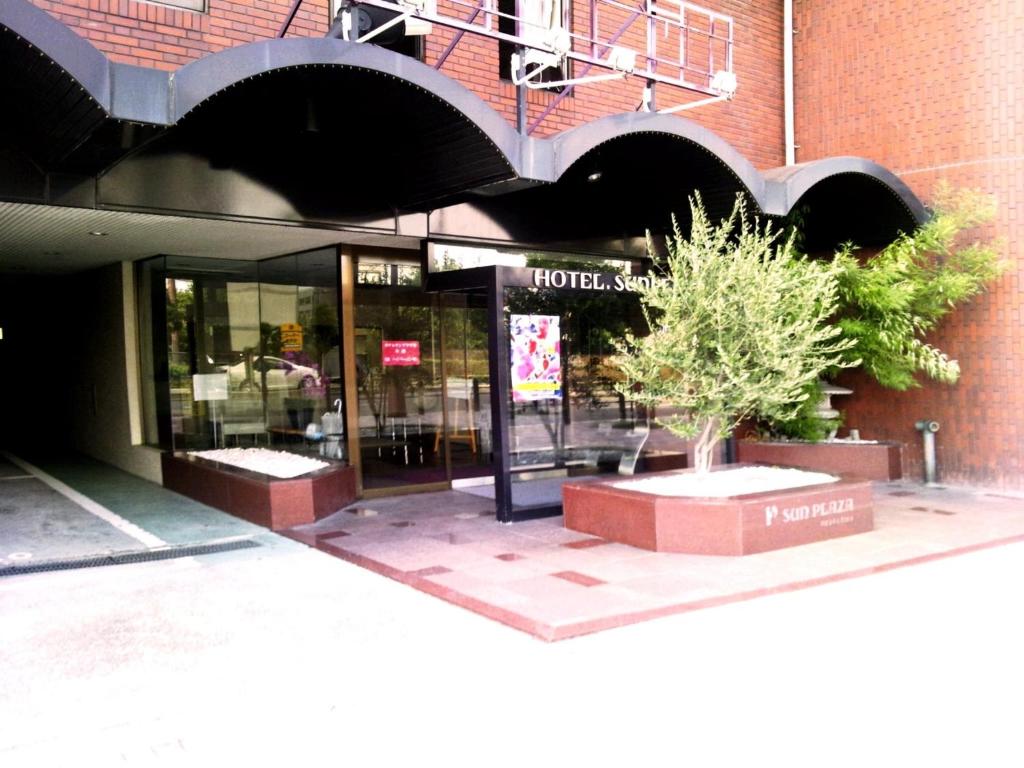 Hotel Sun Plaza Sakai Review