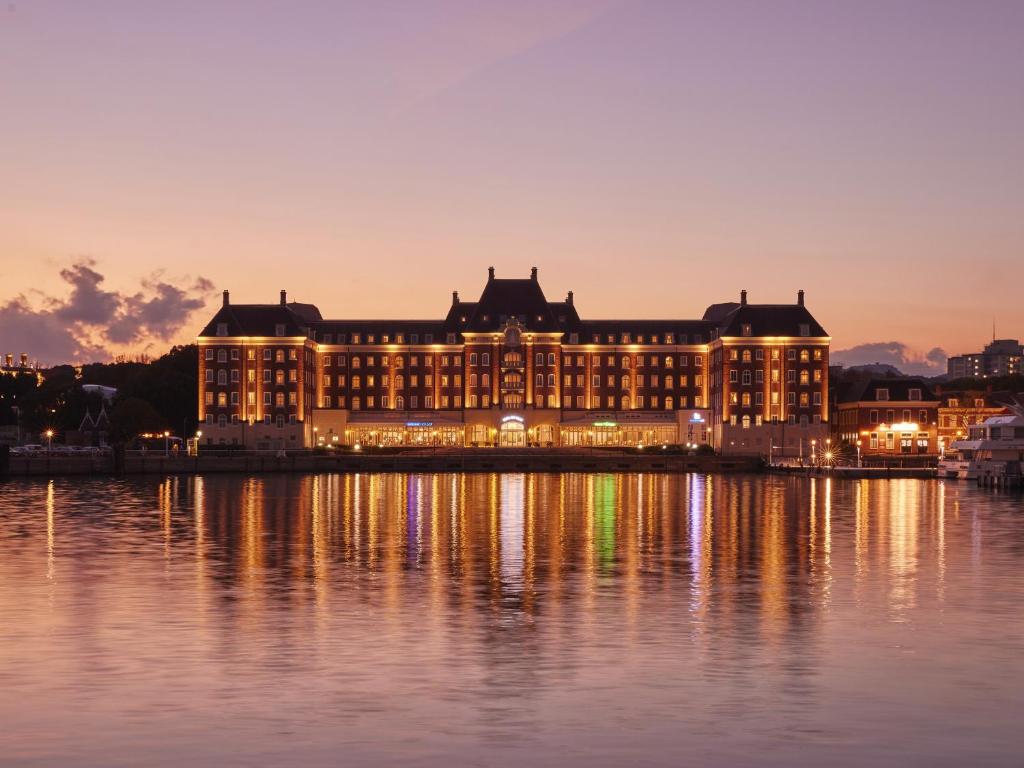 Hotel The Hague House Ten Bosch Review