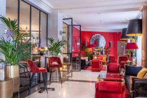 Hotel Trianon Rive Gauche - Points About Your Stay