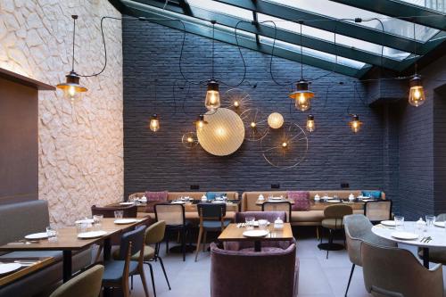 House 46 - Points About Your Stay