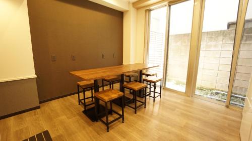 House Ikebukuro - Overview and Location
