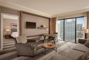Hyatt Regency Birmingham - Good To Know