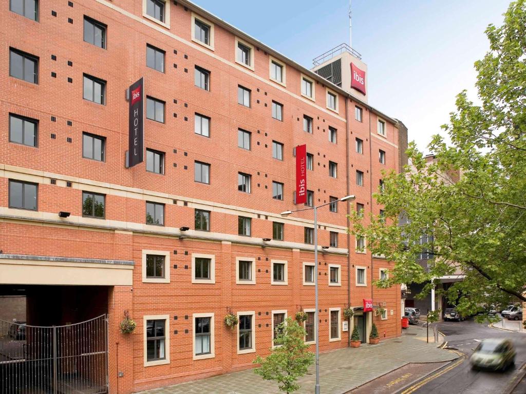 Ibis Sheffield City Review
