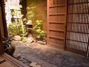 Inakatei Ryokan - Overview and Location