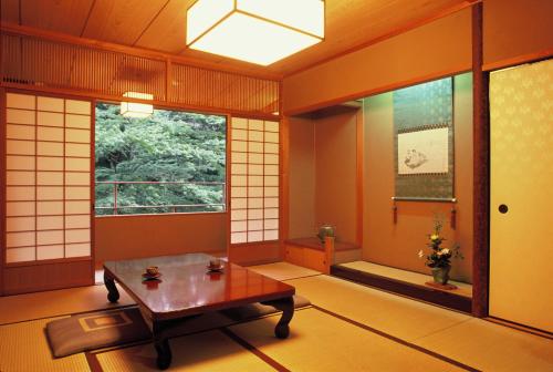 Iwaso Ryokan Review: A Serene Getaway - Overview of Iwaso Ryokan