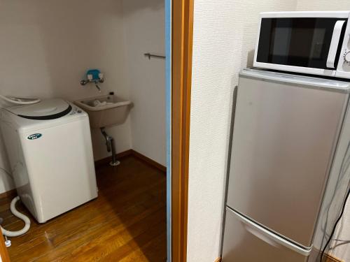 Japan House Shinkoiwa Guest House - Property Overview