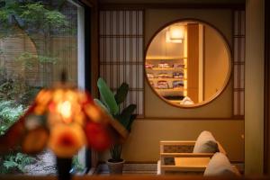 Jiangtou Hot Spring Gold Spring Canyon - Overview and Location