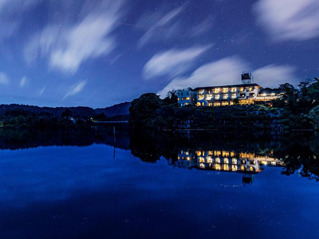 Kameyama Onsen Hotel Review