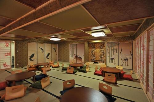 Khaosan World Tennoji - Good To Know