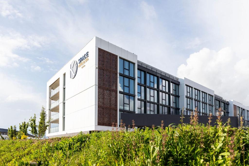 Ki Space Hotel & Spa - Near Disneyland Paris - Points About Your Stay