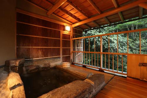 Kinosaki Onsen Nishimuraya Hotel Shogetsutei Review - Good To Know