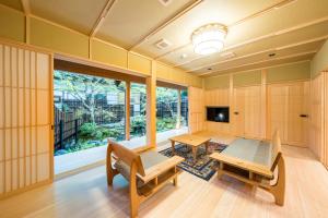 Koyasan Shukubo Ekoin Temple - Mount Koya Temple Lodge - Overview of Koyasan Shukubo Ekoin