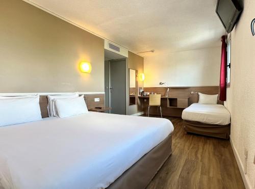Kyriad Le Bourget Centre - Exhibition Park - Points About Your Stay