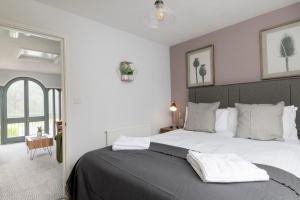 Lakeview Manor - Good To Know