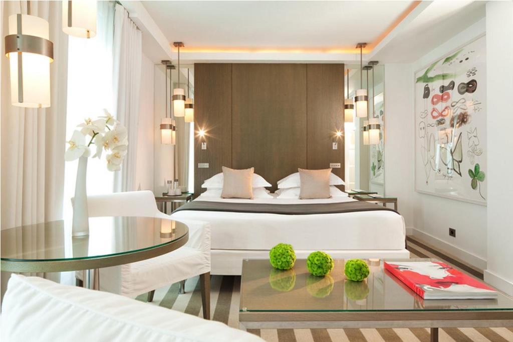 Le A Hotel Review: A Parisian Gem - Points About Your Stay