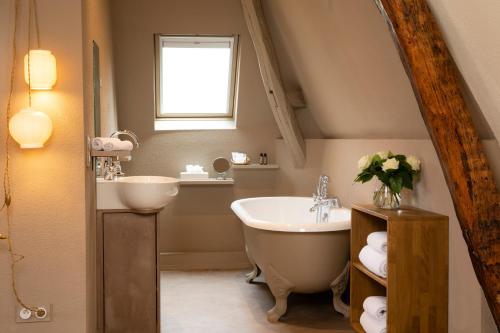 Le Mans Country Club - Points About Your Stay