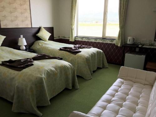 Little White Flower Hotel - Hotel Overview