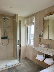 Logis Hôtel De Carantec - Points About Your Stay