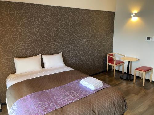 Michi Travel Hotel Readings - Amenities and Room Features