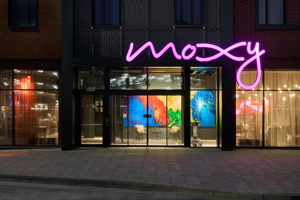 Moxy Bristol - Good To Know