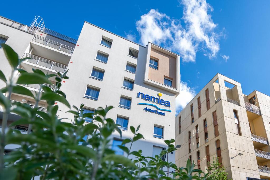 Nemea Appart Hotel Grand Coeur Nancy Centre - Room Types and Accommodation Details