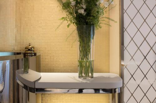 New Eiffel Hotel - Points About Your Stay