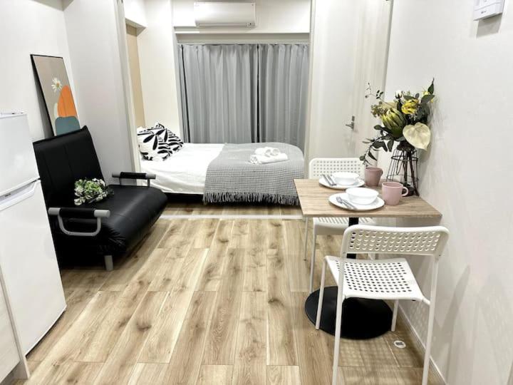 Nishi-Ike Apartment Room 3 - Good To Know