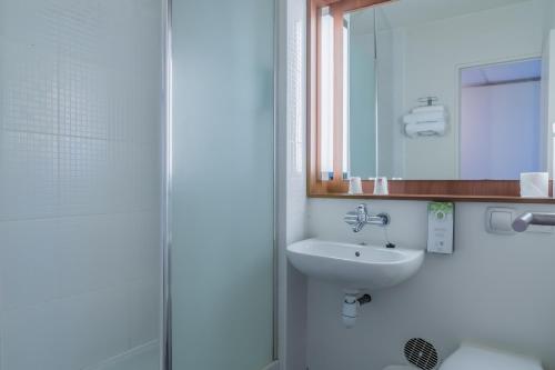 Nogent-Sur-Marne Campanile - Points About Your Stay