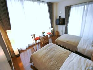 Numero Uno Tokyo - Good To Know