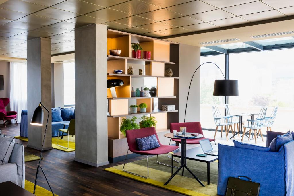 Okko Hotels Paris Rueil Malmaison - Points About Your Stay