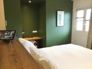 On the Terraces - Points About Your Stay