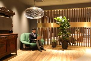 Osaka Corona Hotel - Amenities and Facilities