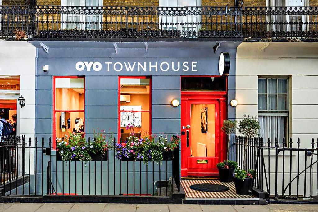 OYO Townhouse 30 Sussex Hotel, London Paddington - Good To Know