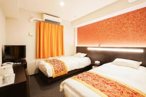 Pearl Spring116 Hotel - Amenities and Services