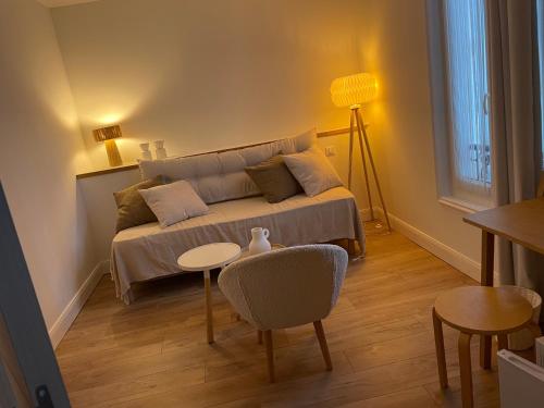 Pine Hotel - Points About Your Stay