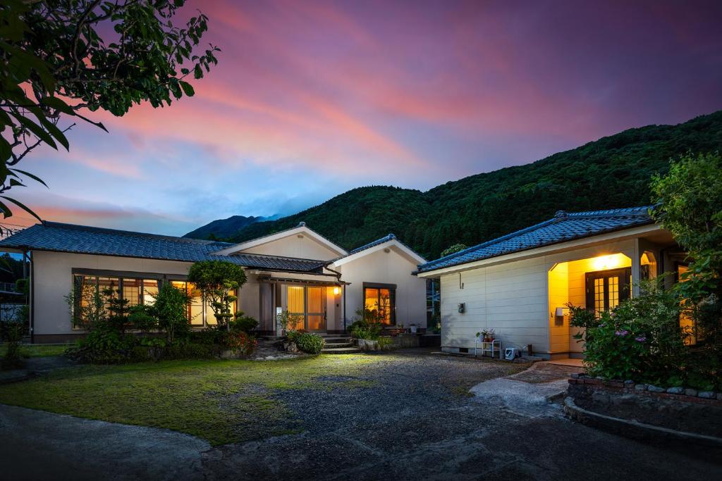 Rakushinkan Villa Review