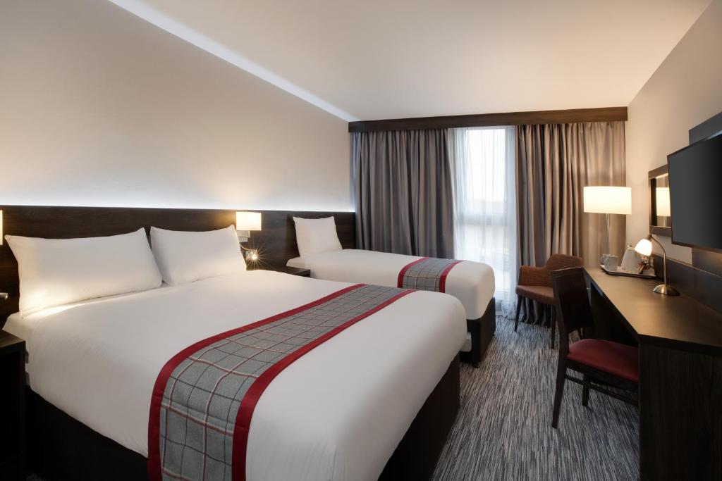 Ramada by Wyndham Leeds East Review