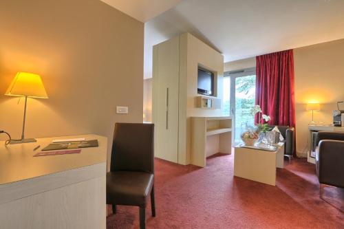 Relais De La Malmaison Paris Rueil Hotel-Spa - Points About Your Stay