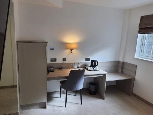 Remont Oxford Hotel - Facilities and Amenities