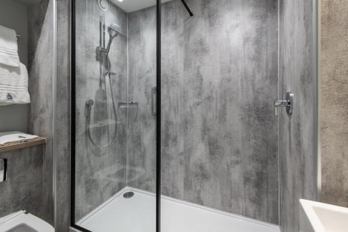 Royal National Hotel - Good To Know