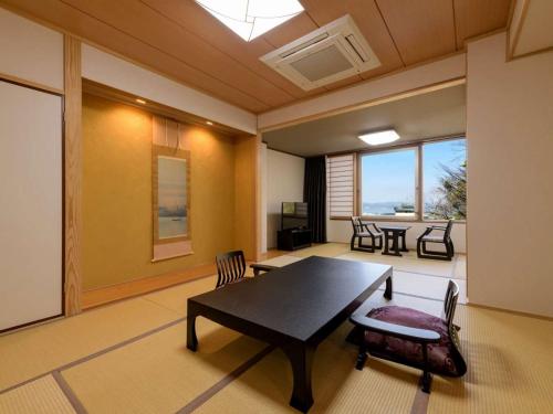 Ryochiku Bettei - Good To Know